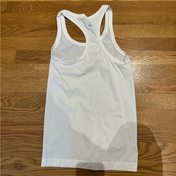 Lululemon normal length swiftly tank - Picture 2 of 2